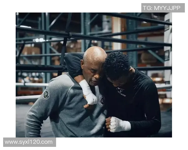 UFC蜘蛛人对决迪亚兹精彩回顾与战术分析让人热血沸腾