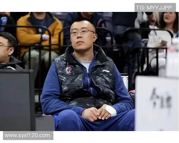 韩德君的篮球传奇：从青涩少年到CBA巨星的成长之路