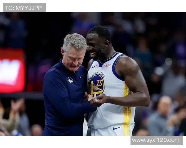 德雷蒙德格林如何在勇士队中扮演关键角色与领导者的双重身份