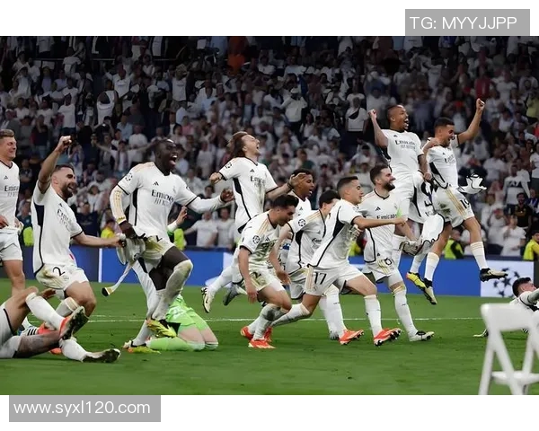 八强对决拜仁与巴萨谁能笑到最后精彩赛事引发球迷热议 八强对决拜仁与巴萨谁能笑到最后精彩赛事引发球迷热议