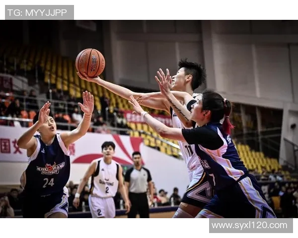 李晓旭的奋斗历程与篮球梦想如何改变了他的生活轨迹